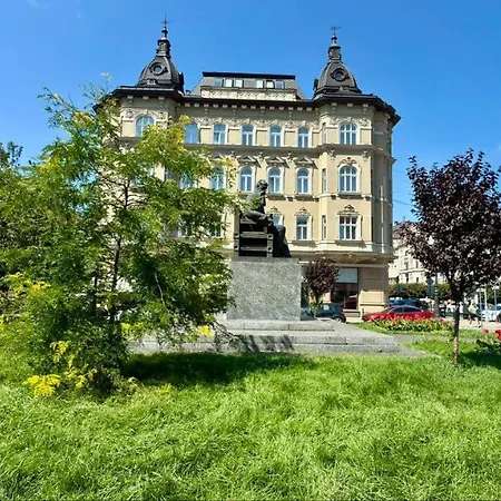 на проспекті шевченка Apartment